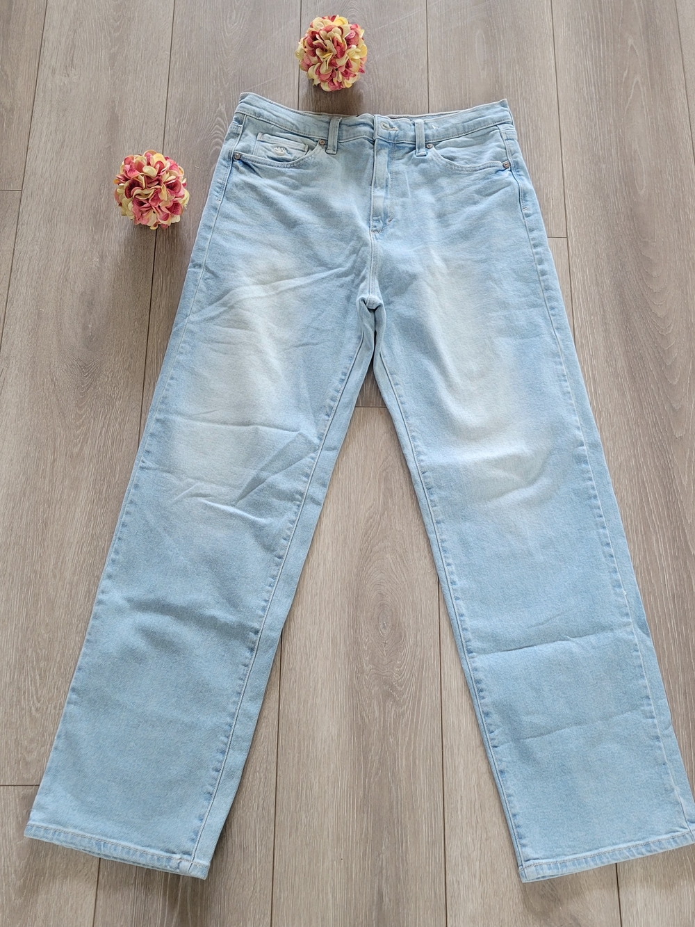 Gloria Vanderbilt Light Blue Denim Jeans with Purple Label